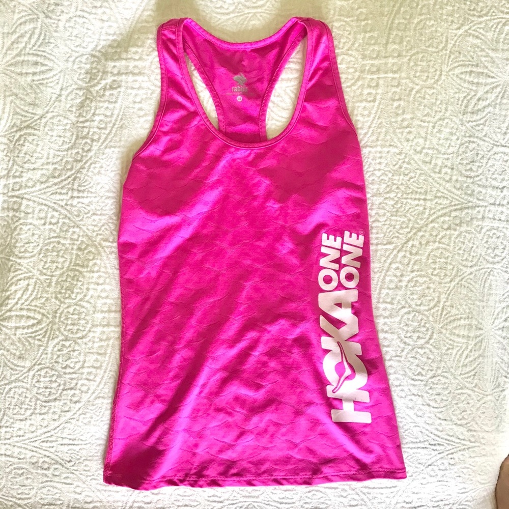 HOKA running tank